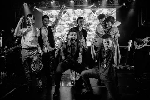 foto de festa de casamento, casamento duplo, de gêmeas, em Mandaguaçu'