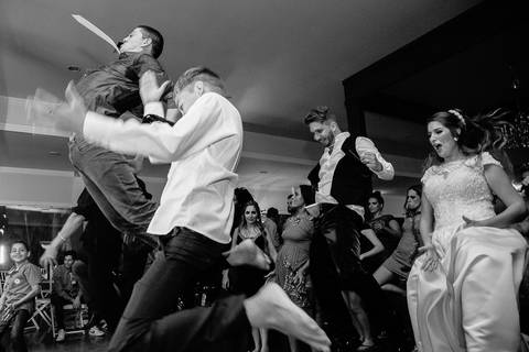 foto de festa de casamento, casamento duplo, de gêmeas, em Mandaguaçu'