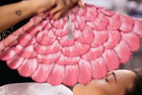 fotos do making of da noiva em salão de beleza, studio beleza dourada, Maringá/PR'