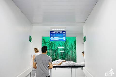 Fotografia de parto, hospital santa rita, em Maringá/PR'