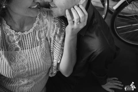 Pre-wedding session, esession, realizado num museu de bicicletas'