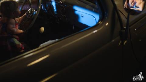 Pre-wedding session, esession, realizado num museu de bicicletas'