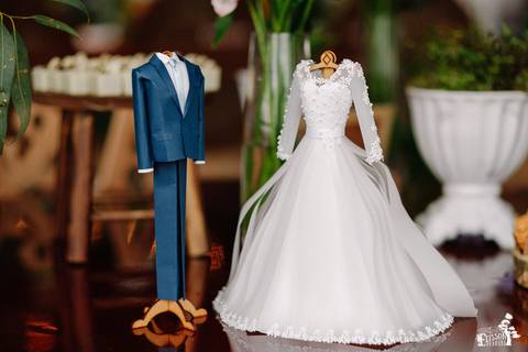 Fotografia de Casamento Boho no Moress Fazenda, Londrina, de fotógrafo de casais de Maringá/PR, em dia nublado e com chuva, foto de decoração'