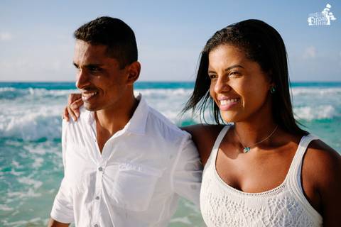 Fotografia de casamento na praia, casamento pé na areia, fotógrafo de Maringá/PR fotografando, e-session, destination photographer, destination wedding cancun beach, mexico'
