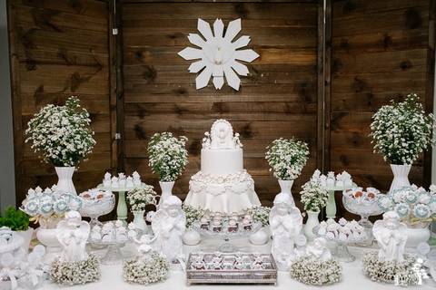 Foto de decoração de festa de batizado na igreja são josé operário, em Maringá'