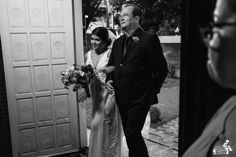 entrada da noiva na igreja, foto em preto e branco, na capela nossa senhora aparecida'