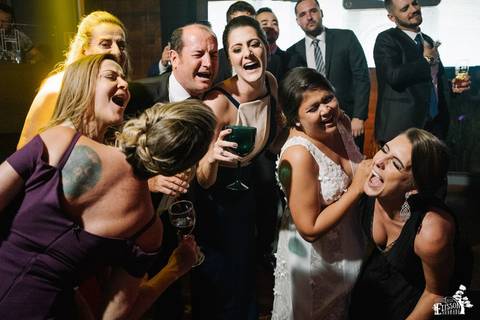 festa de casamento dentro do Noah Club, em Maringá'