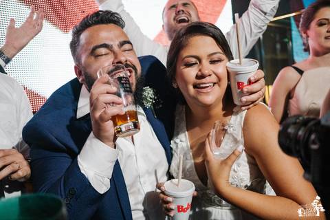 festa de casamento dentro do Noah Club, em Maringá'