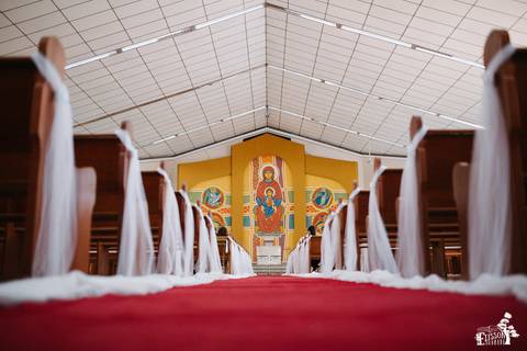 Igreja católica de Sarandi/PR no dia do casamento'