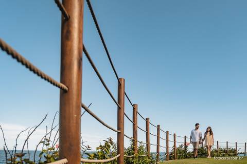 Fotografia de Ensaio Pré-Casamento no Farol de Santa Luzia e Convento da Penha - Vila Velha - ES'