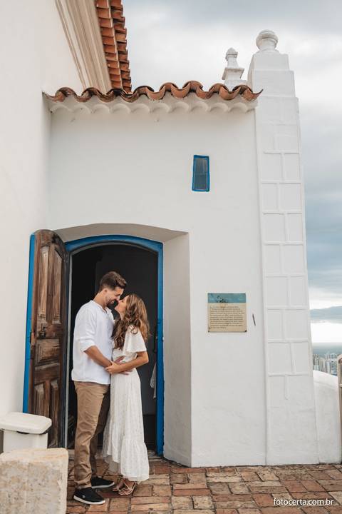 Fotografia de Ensaio Pré-Casamento no Farol de Santa Luzia e Convento da Penha - Vila Velha - ES'
