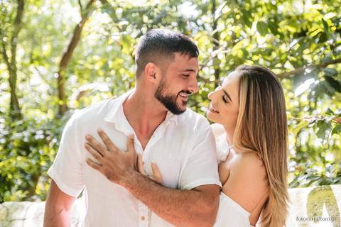 Ensaio Pré-Casamento de Tathielly e Saulo no Farol de Santa Luzia, Convento da Penha e Morro do Moreno em Vila Velha - ES'