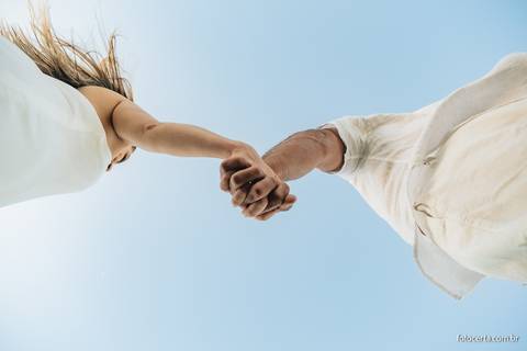 Ensaio Pré-Casamento de Tathielly e Saulo no Farol de Santa Luzia, Convento da Penha e Morro do Moreno em Vila Velha - ES'