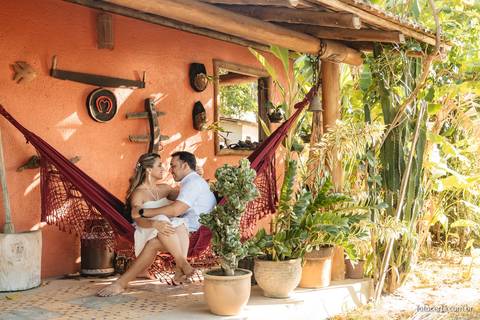 Ensaio Externo na Praia, Pré-Casamento de Andressa e Diego na Casa de Maria em Anchieta - ES. Fotógrafo Luciano Pacheco - Foto Certa'