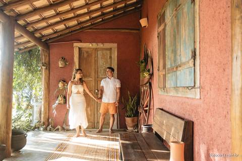 Ensaio Externo na Praia, Pré-Casamento de Andressa e Diego na Casa de Maria em Anchieta - ES. Fotógrafo Luciano Pacheco - Foto Certa'