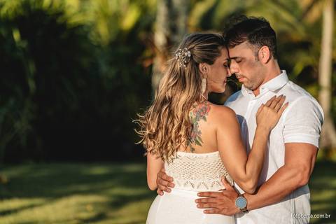 Ensaio Externo na Praia, Pré-Casamento de Andressa e Diego na Casa de Maria em Anchieta - ES. Fotógrafo Luciano Pacheco - Foto Certa'