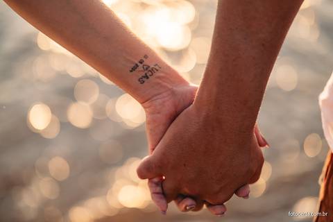 Ensaio Externo na Praia, Pré-Casamento de Andressa e Diego na Casa de Maria em Anchieta - ES. Fotógrafo Luciano Pacheco - Foto Certa'