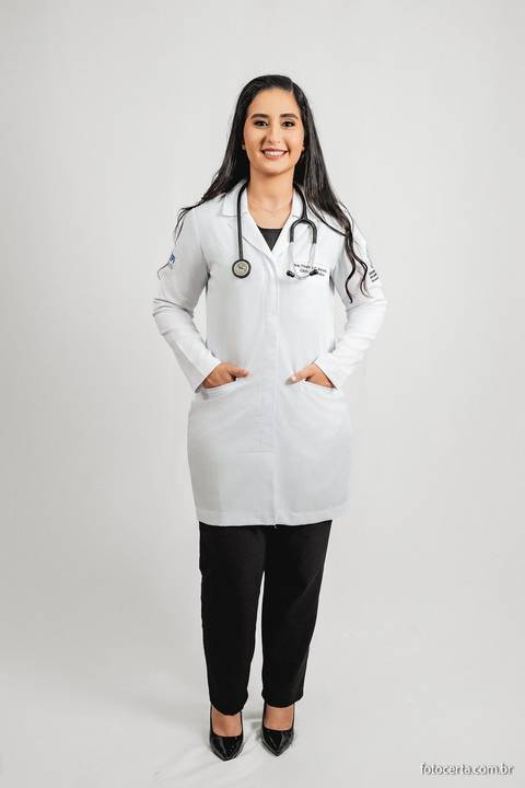 Ensaio de formatura em Residência de Clínica Médica da Secretaria de Estado da Saúde do Governo do Estado do Espírito Santo realizado no estúdio Foto Certa'