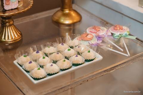 Fotografia de Gestante e Maternidade. Cobertura fotográfica de Chá de Bebê. Fotógrafo Luciano Pacheco - Foto Certa'