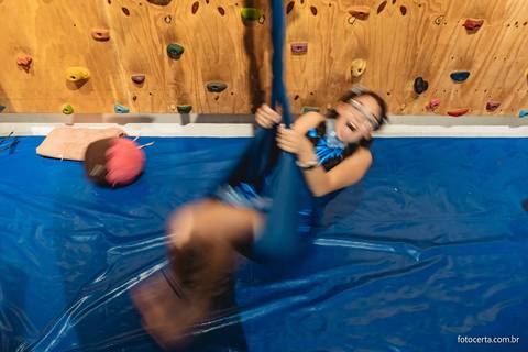 Festa de Aniversário Infantil de 10 Anos de Júlia na Radical Kids Vix. Mylla Rodrigues Henrique, MyllacomK, ClosetMy, Dr. Paulo Mariano Neurocirurgia/Cirurgia da Coluna/Especialista em dor/ Vitoria-ES, Fotógrafo: Luciano Pacheco - Foto Certa '