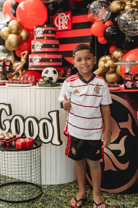 Fotografia de aniversário Infantil na Radical Kids Vix - Vitória - ES'