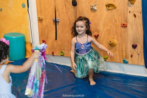 Festa de aniversário infantil de 4 anos de Ísis na Radical Kids Vix. Fotógrafo: Luciano Pacheco (Foto Certa)'