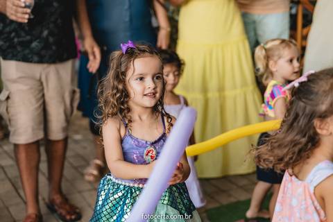 Festa de aniversário infantil de 4 anos de Ísis na Radical Kids Vix. Fotógrafo: Luciano Pacheco (Foto Certa)'