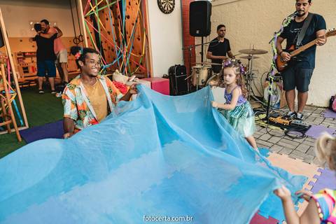 Festa de aniversário infantil de 4 anos de Ísis na Radical Kids Vix. Fotógrafo: Luciano Pacheco (Foto Certa)'