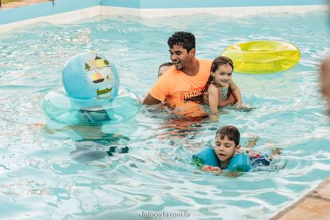 Festa de aniversário infantil de 4 anos de Ísis na Radical Kids Vix. Fotógrafo: Luciano Pacheco (Foto Certa)'