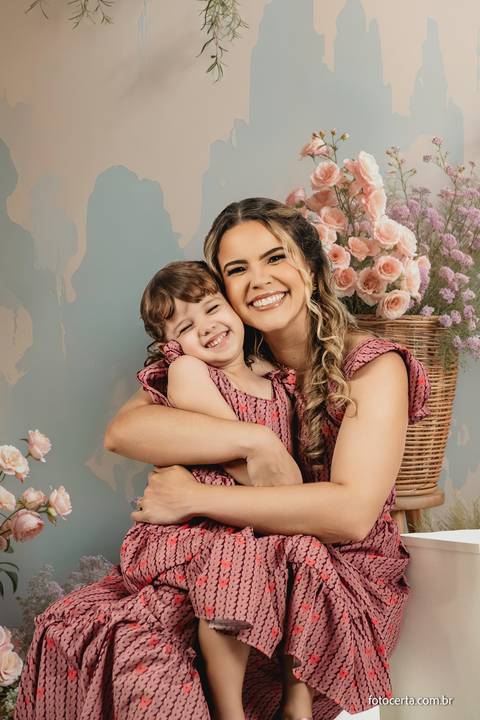 Ensaio do Dia das Mães em Estúdio Virtual em Vitória - ES. Fotógrafo: Luciano Pacheco - Foto Certa. Ensaio de Família, Ensaio em Estúdio'