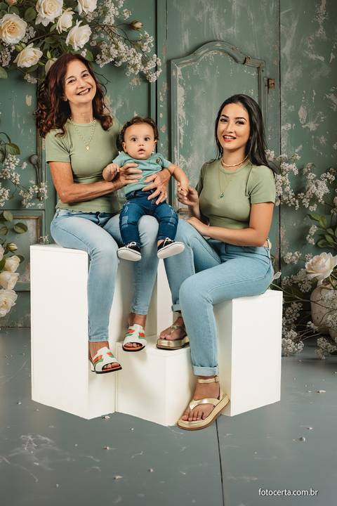 Ensaio do Dia das Mães em Estúdio Virtual em Vitória - ES. Fotógrafo: Luciano Pacheco - Foto Certa. Ensaio de Família, Ensaio em Estúdio'