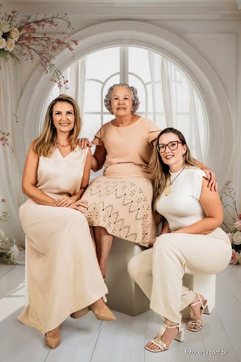 Ensaio do Dia das Mães em Estúdio Virtual em Vitória - ES. Fotógrafo: Luciano Pacheco - Foto Certa. Ensaio de Família, Ensaio em Estúdio'