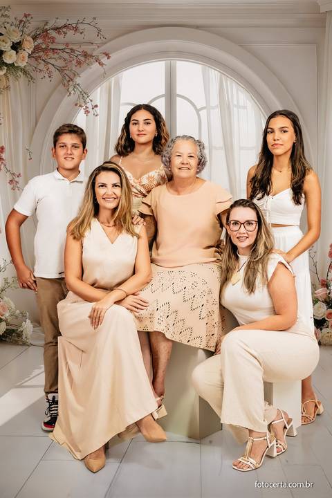 Ensaio do Dia das Mães em Estúdio Virtual em Vitória - ES. Fotógrafo: Luciano Pacheco - Foto Certa. Ensaio de Família, Ensaio em Estúdio'