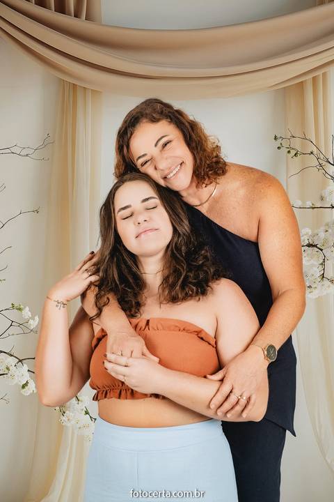 Ensaio do Dia das Mães em Estúdio Virtual em Vitória - ES. Fotógrafo: Luciano Pacheco - Foto Certa. Ensaio de Família, Ensaio em Estúdio'