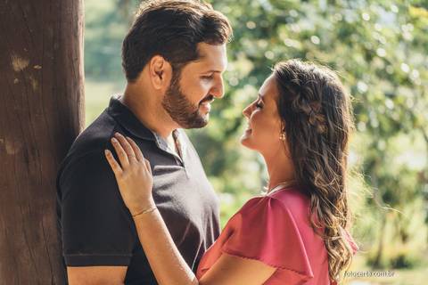 Fotografia de Ensaio Pré-Casamento no Clube Capixaba de Golf. Fernanda Bonin e Fellipe Dadalto. Fotógrafo: Luciano Pacheco - Foto Certa. Vídeo: Joel Miranda'