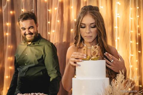 Fotografia de aniversário de 18 anos no Cerimonial Aspomires. Fotógrafo: Luciano Pacheco (Foto Certa)'