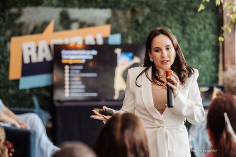Fotografia de Evento Corporativo Mulheres Radiantes na Radical Kids Vix. Fotógrafo: Luciano Pacheco (Foto Certa)'