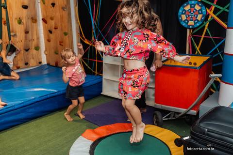 Fotografia de Evento Corporativo Mulheres Radiantes na Radical Kids Vix. Fotógrafo: Luciano Pacheco (Foto Certa)'