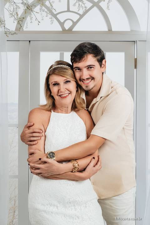 Ensaio do Dia das Mães em Estúdio Virtual em Vitória - ES. '