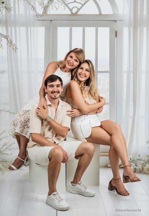 Ensaio do Dia das Mães em Estúdio Virtual em Vitória - ES. '