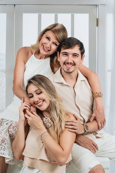 Ensaio do Dia das Mães em Estúdio Virtual em Vitória - ES. '