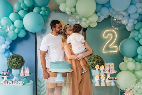 Fotógrafo em Vitória, Vila Velha, Casamento, Ensaio Pré-Casamento, Ensaio Pós-Casamento, Ensaio de Casal, 15 Anos, Debutante, Família, Gestante, Maternidade, Aniversário, Social, Estúdio, Corporativo, Marca Pessoal, Formatura, Escolar '