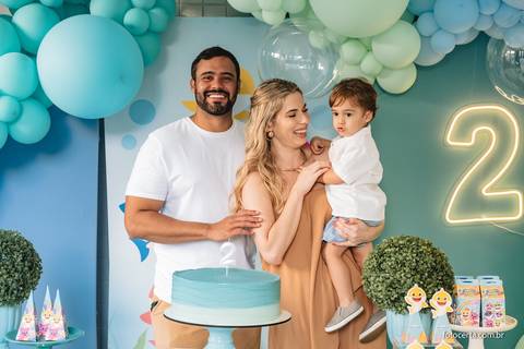 Fotógrafo em Vitória, Vila Velha, Casamento, Ensaio Pré-Casamento, Ensaio Pós-Casamento, Ensaio de Casal, 15 Anos, Debutante, Família, Gestante, Maternidade, Aniversário, Social, Estúdio, Corporativo, Marca Pessoal, Formatura, Escolar '