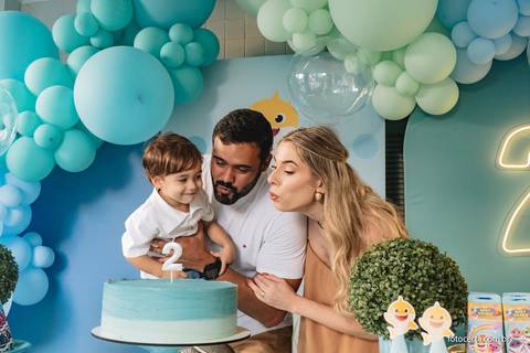 Fotógrafo em Vitória, Vila Velha, Casamento, Ensaio Pré-Casamento, Ensaio Pós-Casamento, Ensaio de Casal, 15 Anos, Debutante, Família, Gestante, Maternidade, Aniversário, Social, Estúdio, Corporativo, Marca Pessoal, Formatura, Escolar '