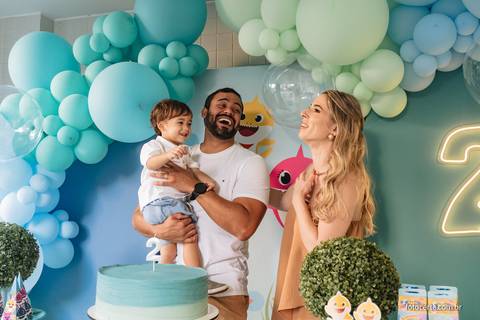 Fotógrafo em Vitória, Vila Velha, Casamento, Ensaio Pré-Casamento, Ensaio Pós-Casamento, Ensaio de Casal, 15 Anos, Debutante, Família, Gestante, Maternidade, Aniversário, Social, Estúdio, Corporativo, Marca Pessoal, Formatura, Escolar '