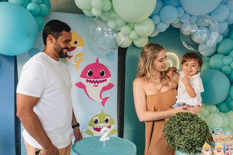 Fotógrafo em Vitória, Vila Velha, Casamento, Ensaio Pré-Casamento, Ensaio Pós-Casamento, Ensaio de Casal, 15 Anos, Debutante, Família, Gestante, Maternidade, Aniversário, Social, Estúdio, Corporativo, Marca Pessoal, Formatura, Escolar '