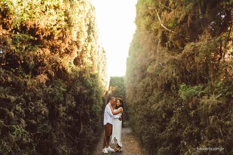 Fotografia de Ensaio Pré-Casamento na Woody Cabanas. Marechal Floriano - ES'