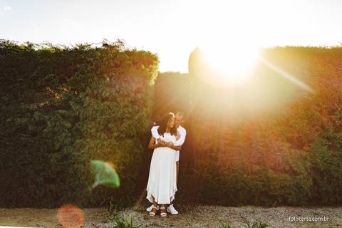 Fotografia de Ensaio Pré-Casamento na Woody Cabanas. Marechal Floriano - ES'