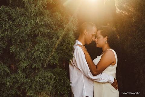 Fotografia de Ensaio Pré-Casamento na Woody Cabanas. Marechal Floriano - ES'