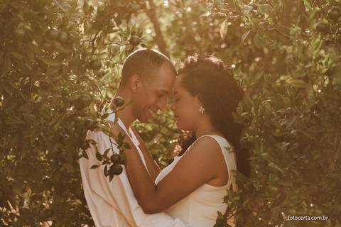Fotografia de Ensaio Pré-Casamento na Woody Cabanas. Marechal Floriano - ES'